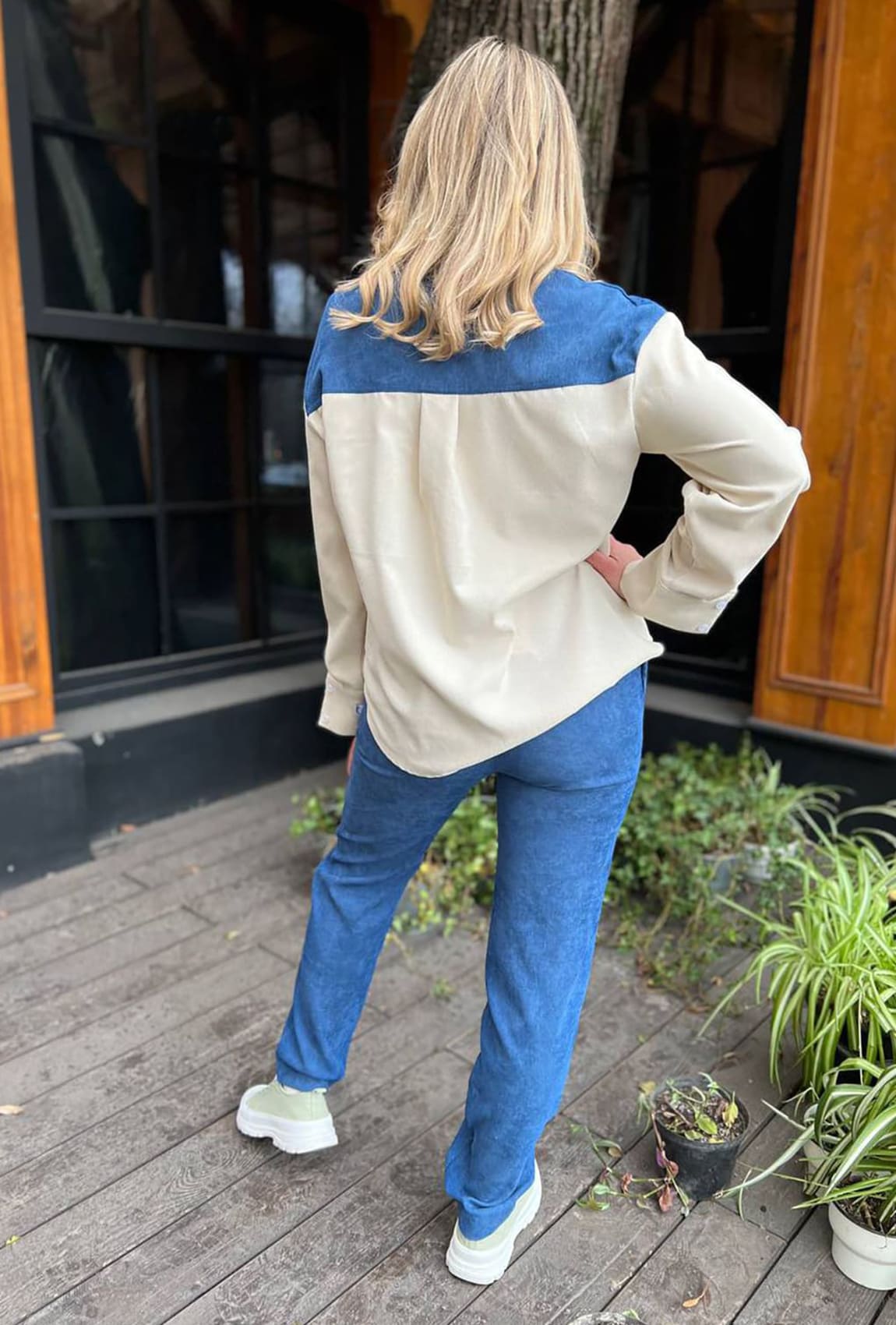 Синьо-бежевий вельветовий костюм —  254692. Maritel. Зображення 2 Синьо-бежевий вельветовий костюм —  254692. Maritel. Зображення 2