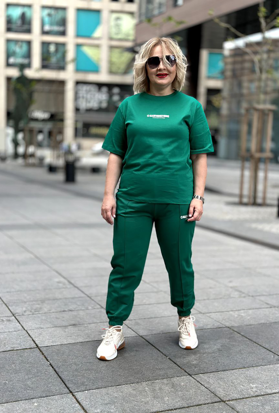 Зелений костюм з футболкою madfornothing — 200532. Maritel. Зображення 7 Зелений костюм з футболкою madfornothing — 200532. Maritel. Зображення 7