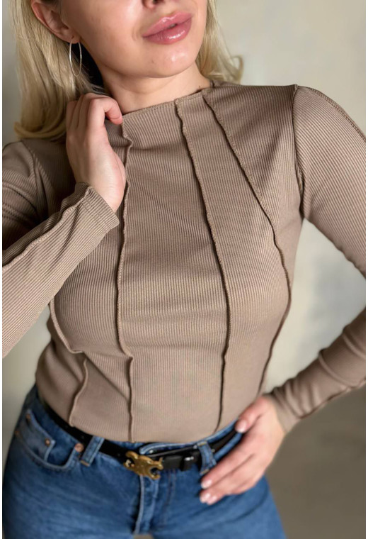 Бежевий лонгслів з відстрочкою —  653667. Maritel. Зображення 1 Бежевий лонгслів з відстрочкою —  653667. Maritel. Зображення 1