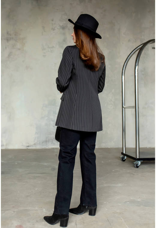 Черный пиджак в полоску — 582265. Maritel. Изображенние 1 Черный пиджак в полоску — 582265. Maritel. Изображенние 1