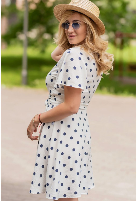 Белое платье на запах в синий горошек — 973224. Maritel. Изображенние 1 Белое платье на запах в синий горошек — 973224. Maritel. Изображенние 1