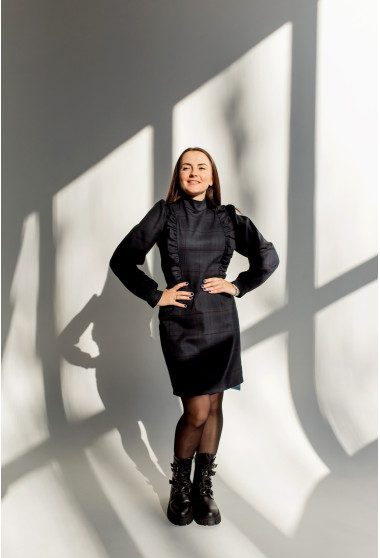 Синя сукня з оборкою в клітину. Maritel. Зображення 2