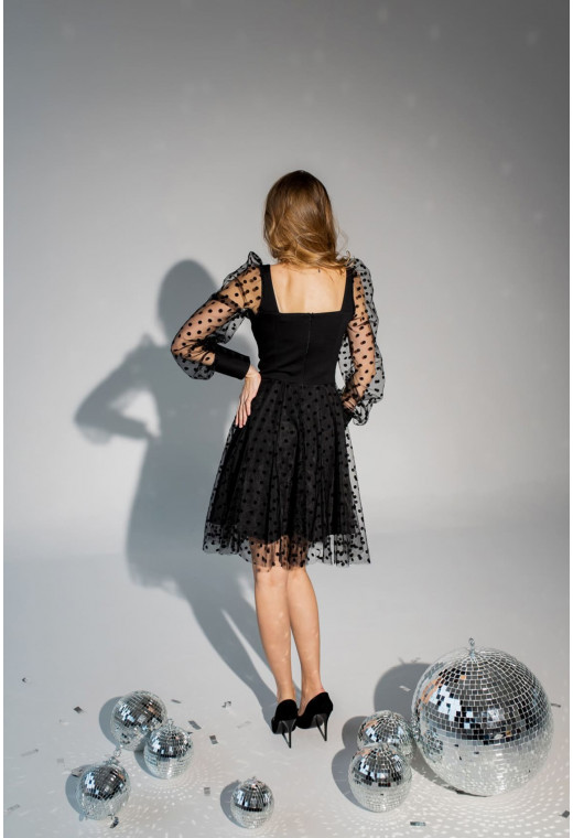 Коротка чорна сукня з сіткою в горох. Maritel. Зображення 2 Коротка чорна сукня з сіткою в горох. Maritel. Зображення 2