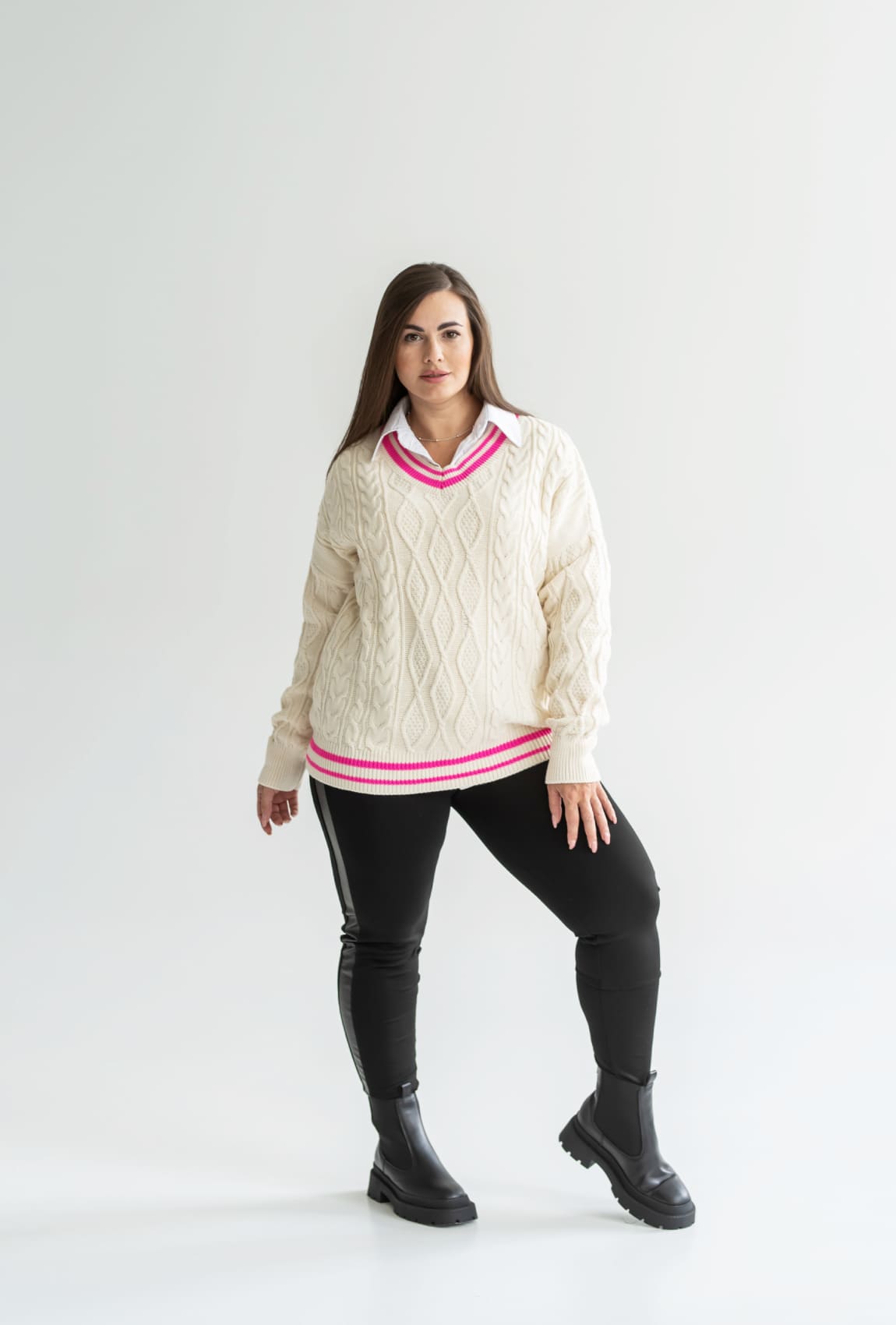 Молочний пуловер — 532185. Maritel Молочний пуловер — 532185. Maritel