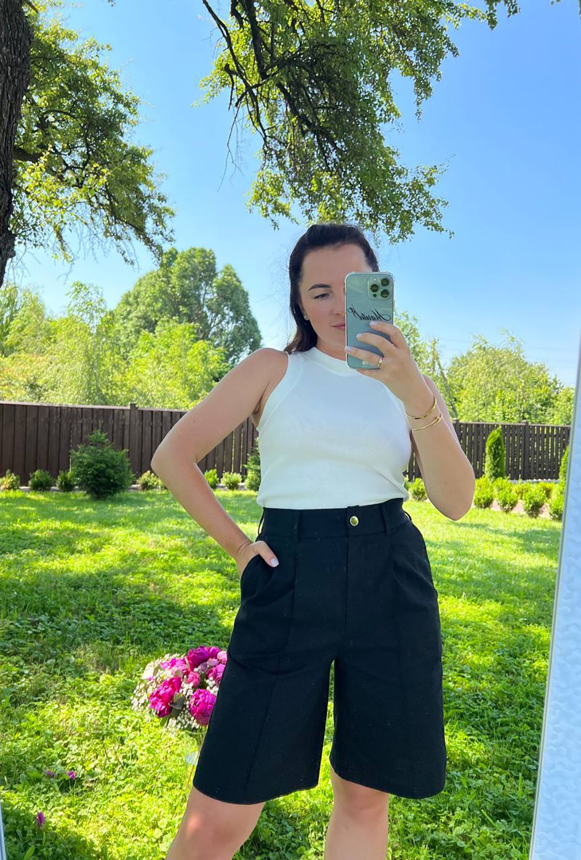 Черные льняные шорты —  922808. Maritel