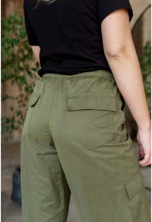 Штани карго з фіксаторами хакі — 584503. Maritel. Зображення 2 Штани карго з фіксаторами хакі — 584503. Maritel. Зображення 2