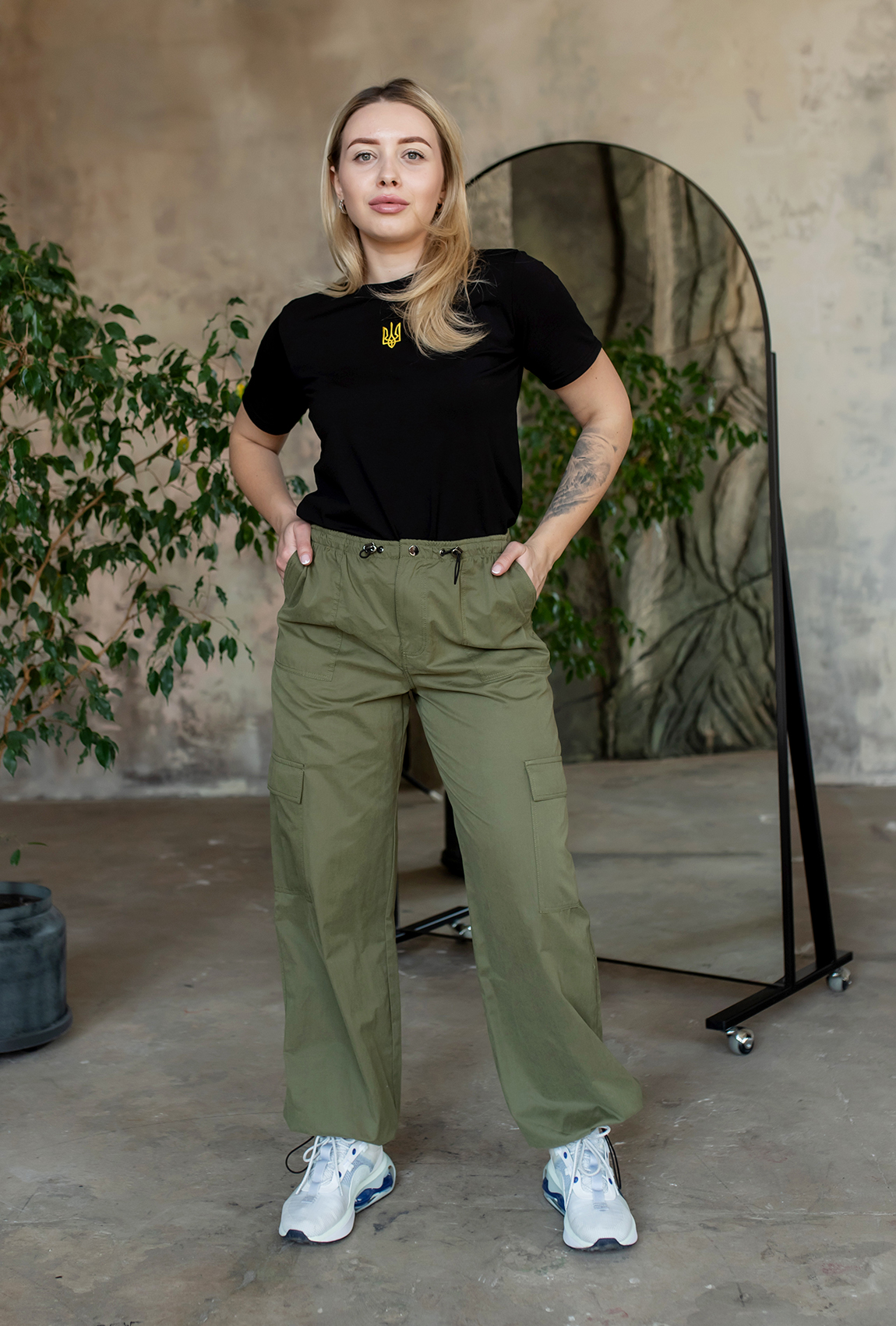 Штани карго з фіксаторами хакі — 584503. Maritel. Зображення 4 Штани карго з фіксаторами хакі — 584503. Maritel. Зображення 4