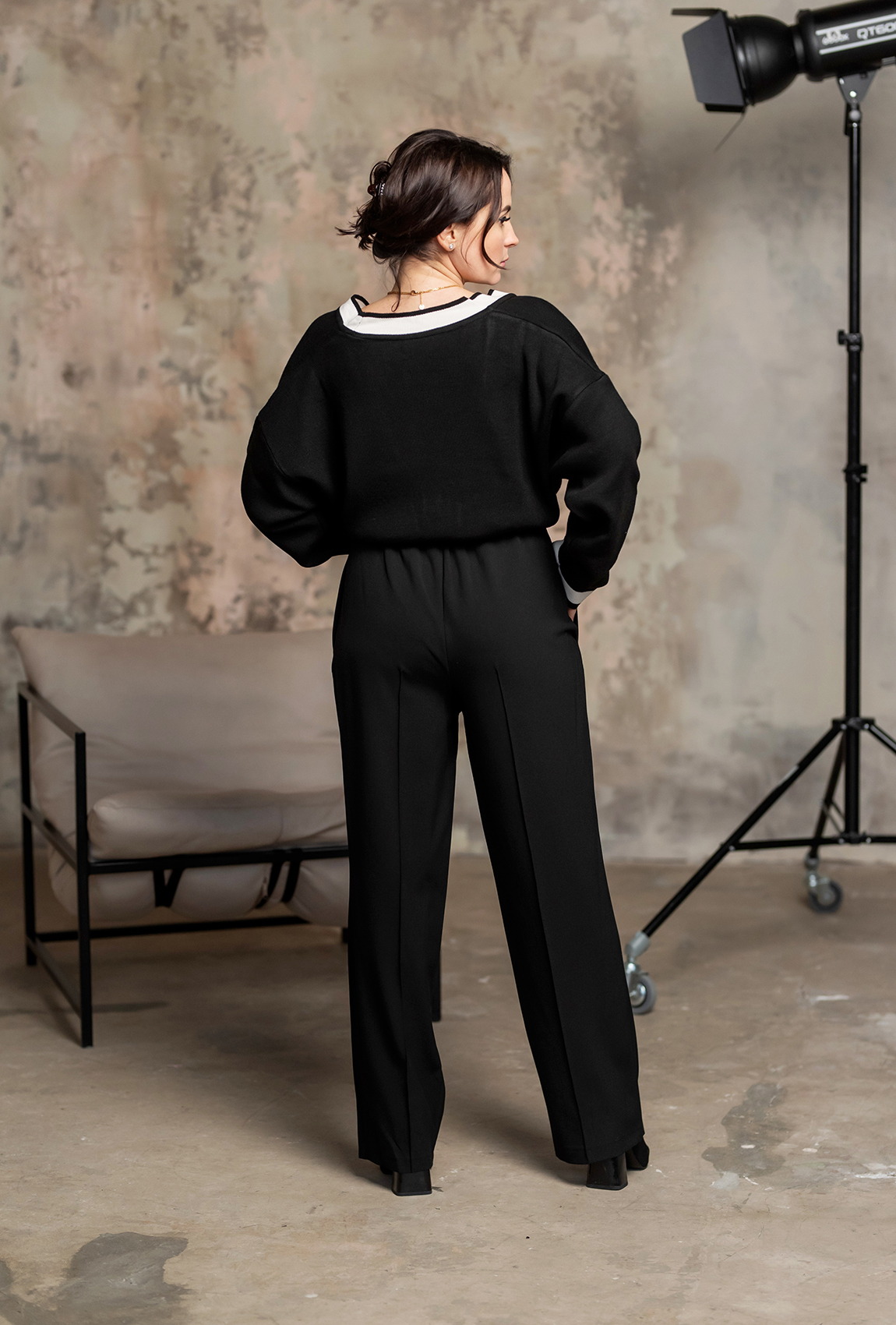 Чорні штани на кулісці —  988548. Maritel. Зображення 2