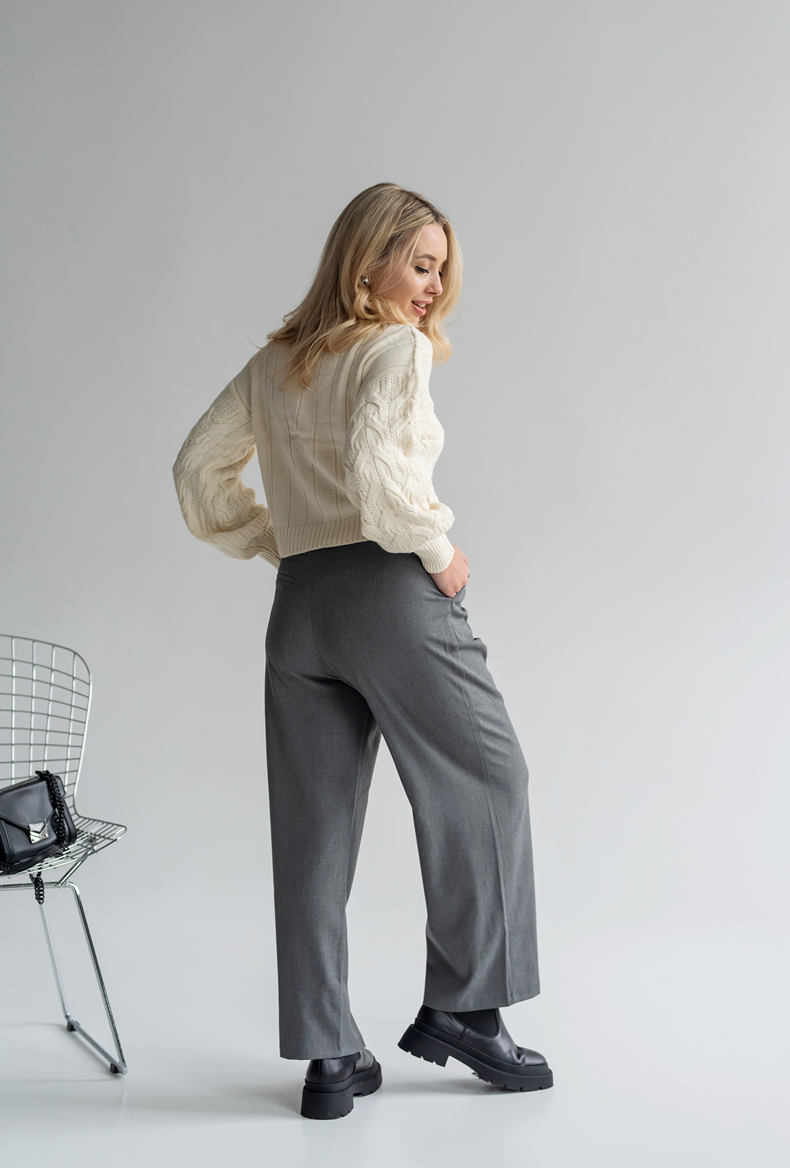 Серые брюки —  525528. Maritel. Изображенние 1