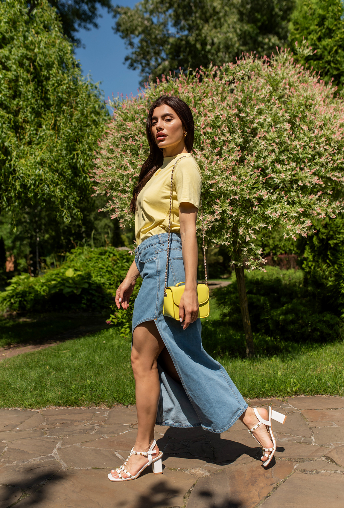 Блакитна спідниця з вирізом — 743270. Maritel. Зображення 3 Блакитна спідниця з вирізом — 743270. Maritel. Зображення 3