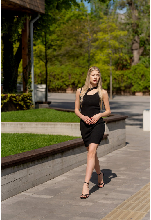 Чорна сукня без рукавів — 552345. Maritel. Зображення 3 Чорна сукня без рукавів — 552345. Maritel. Зображення 3