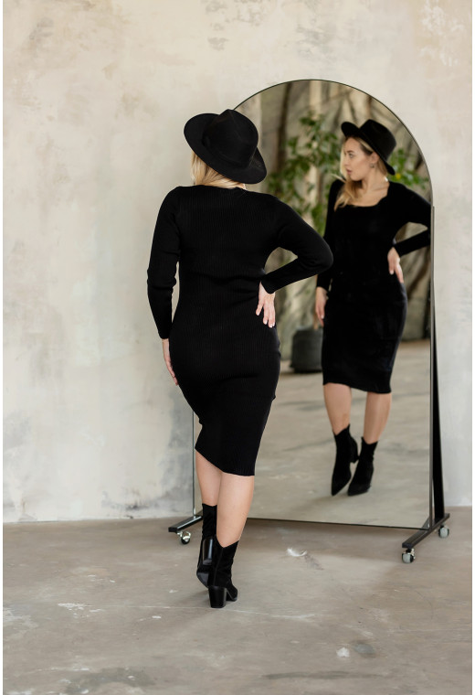 Чорна сукня з квадратним вирізом — 620092. Maritel. Зображення 2 Чорна сукня з квадратним вирізом — 620092. Maritel. Зображення 2