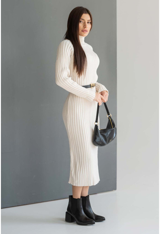 Платье миди в рубчике молочного цвета — 456044. Maritel. Изображенние 1 Платье миди в рубчике молочного цвета — 456044. Maritel. Изображенние 1