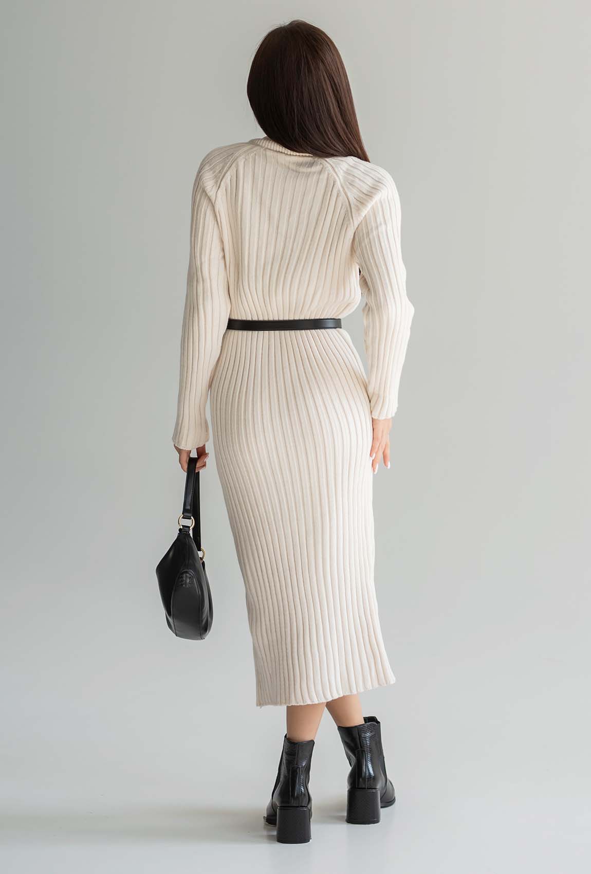 Платье миди в рубчике молочного цвета — 456044. Maritel. Изображенние 2 Платье миди в рубчике молочного цвета — 456044. Maritel. Изображенние 2