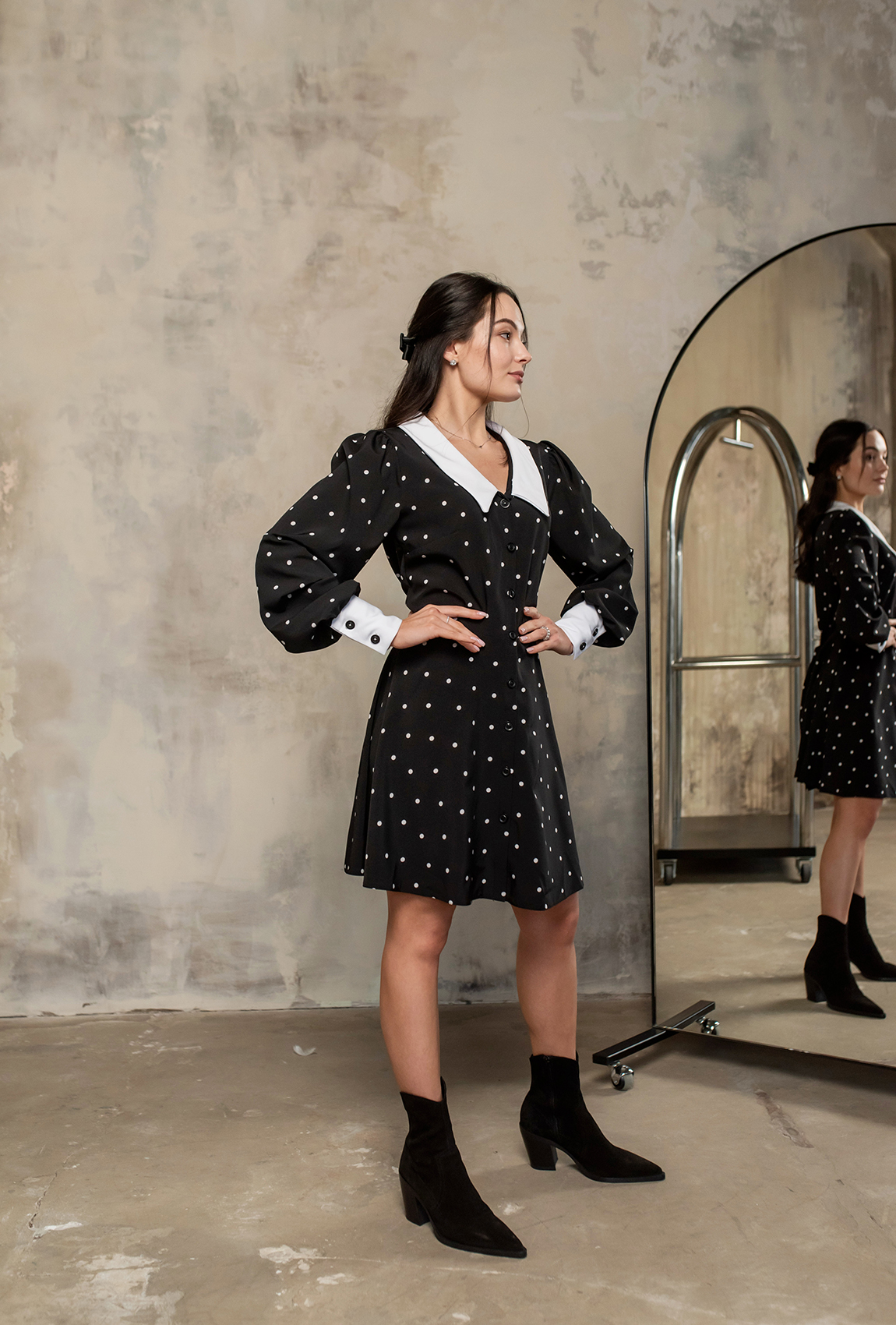 Черное платье софт с воротником — 827090. Maritel. Изображенние 3 Черное платье софт с воротником — 827090. Maritel. Изображенние 3