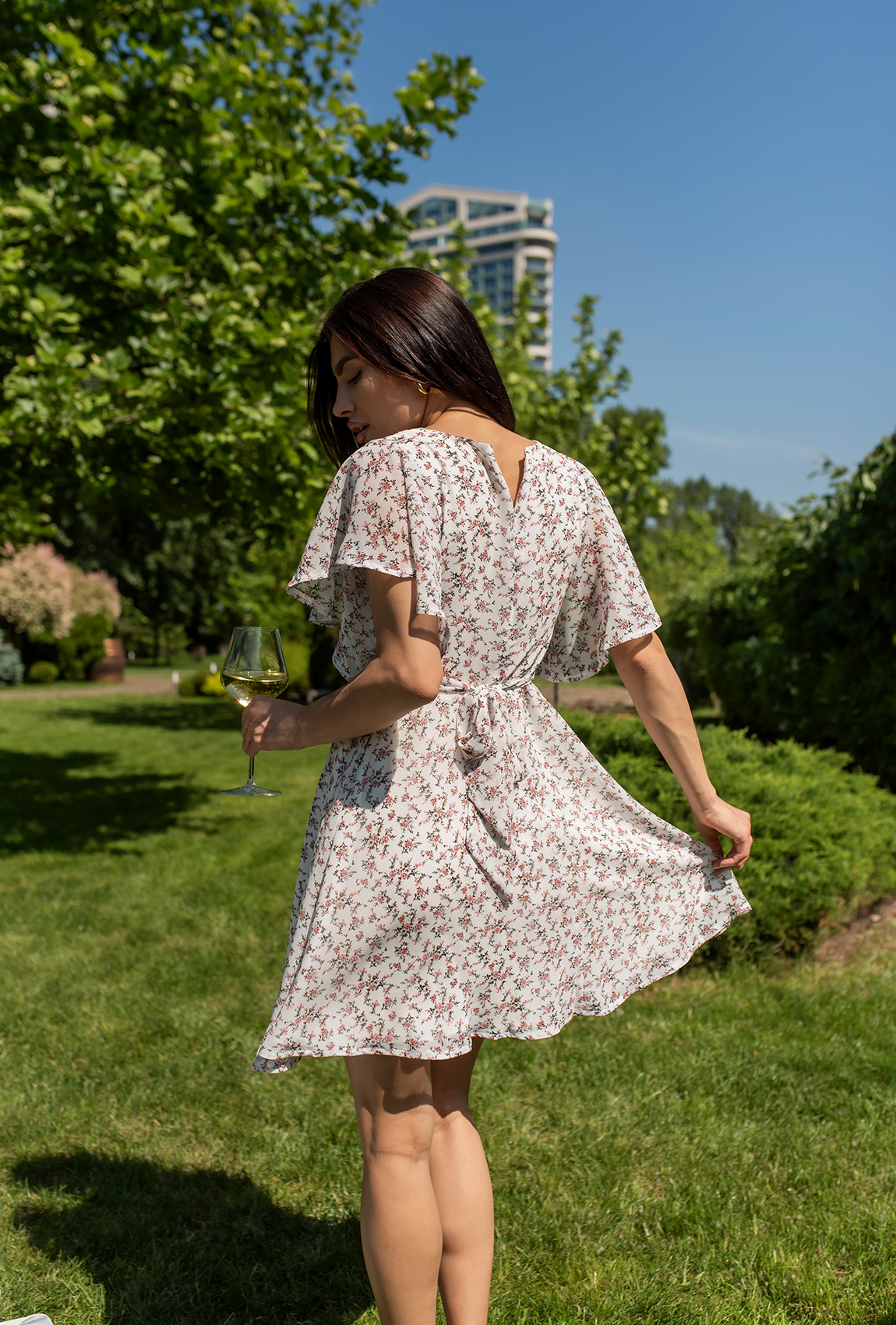 Белое шифоновое платье солнце  —  401275. Maritel. Изображенние 2