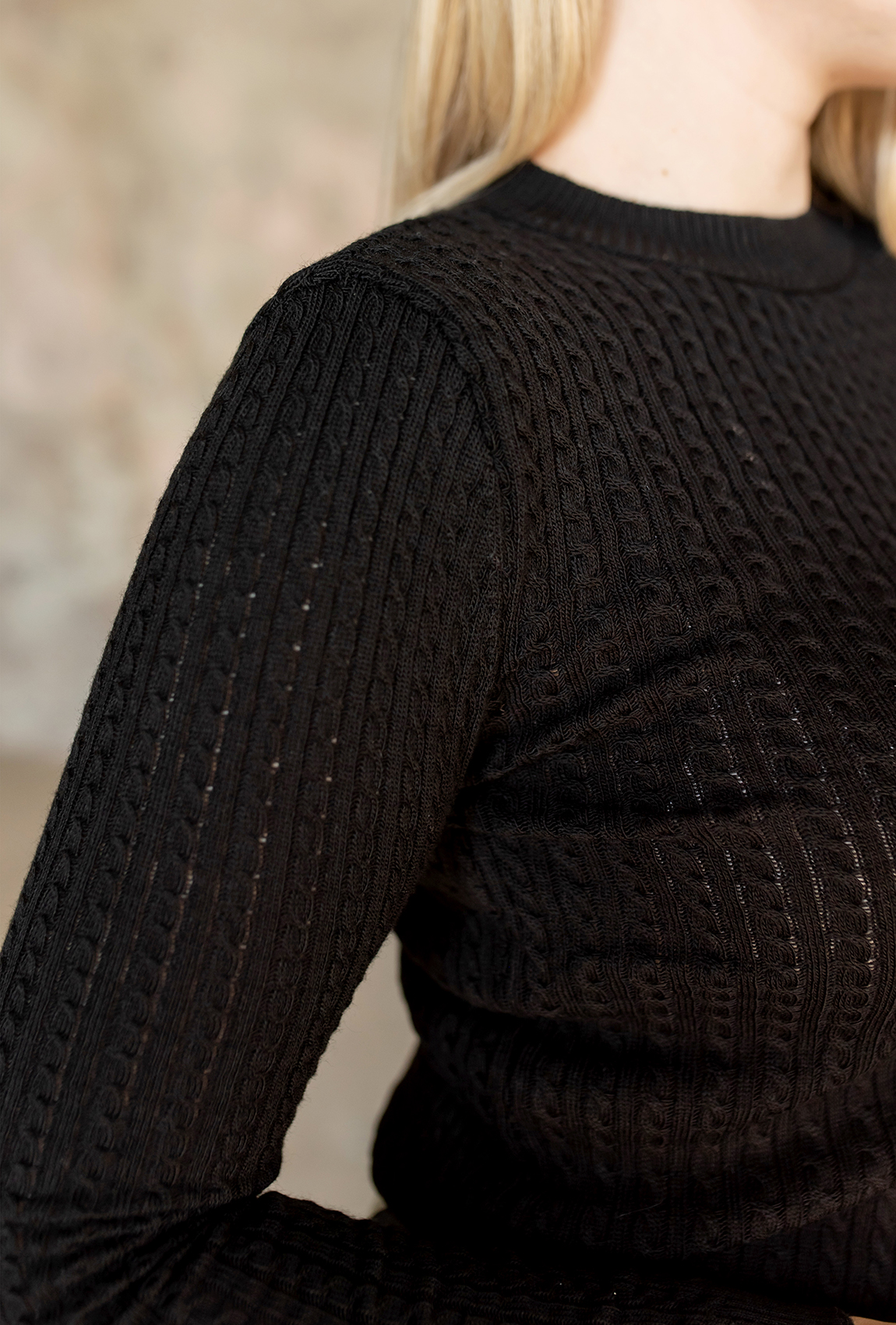 Чорний весняний светр — 862045. Maritel. Зображення 1 Чорний весняний светр — 862045. Maritel. Зображення 1