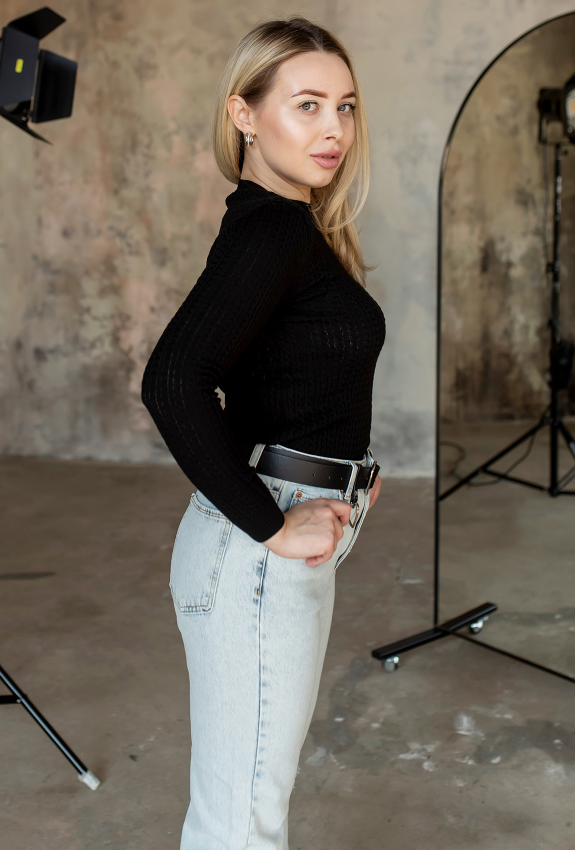 Чорний весняний светр — 862045. Maritel. Зображення 4 Чорний весняний светр — 862045. Maritel. Зображення 4