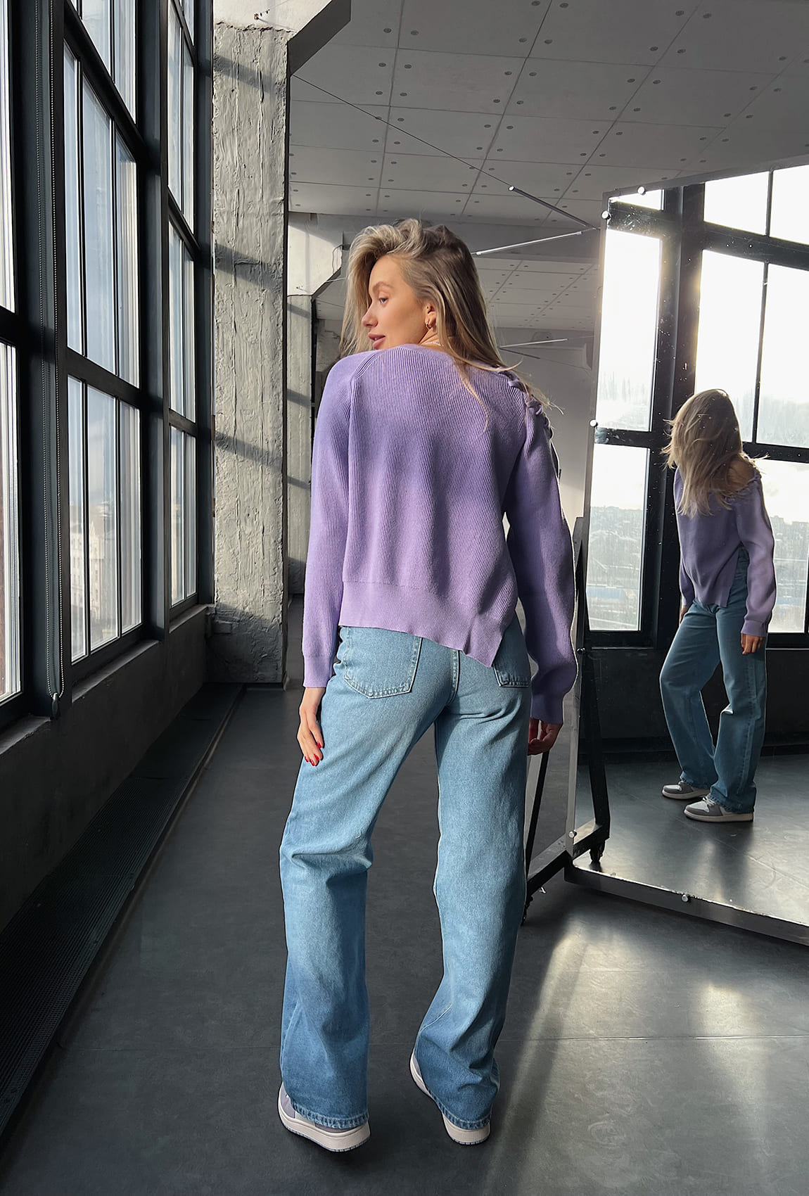 Лавандовий светр на одне плече  —  278086. Maritel. Зображення 2