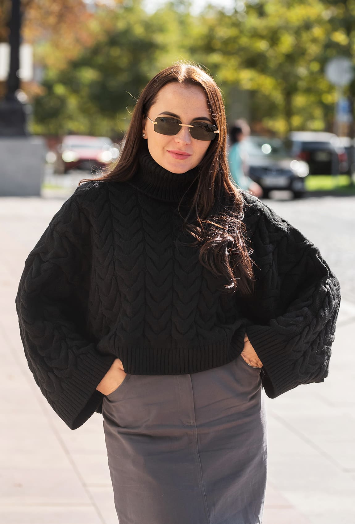 Чорний вкорочений светр —  193549. Maritel