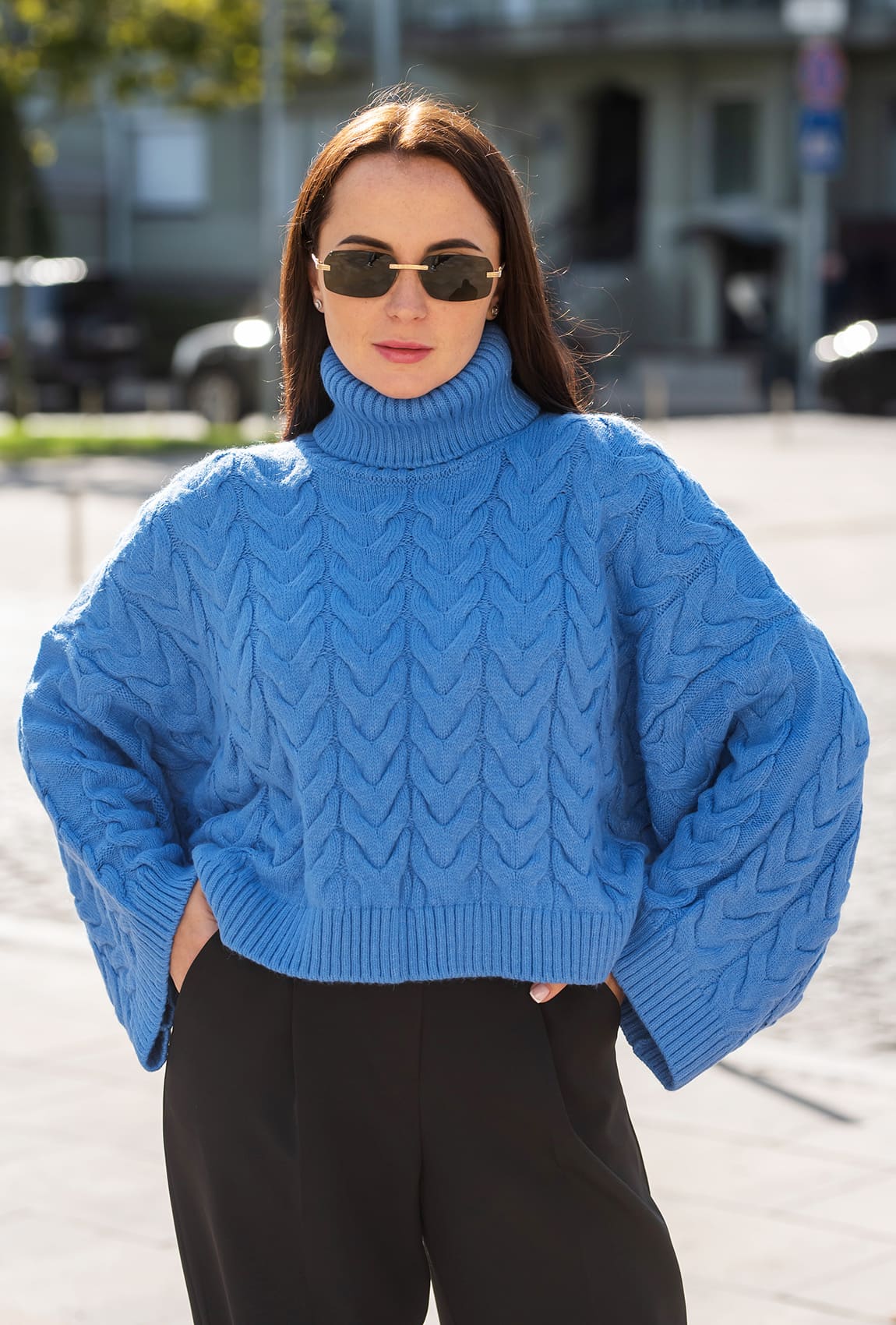 Голубой свитер укороченный —  580640. Maritel Голубой свитер укороченный —  580640. Maritel