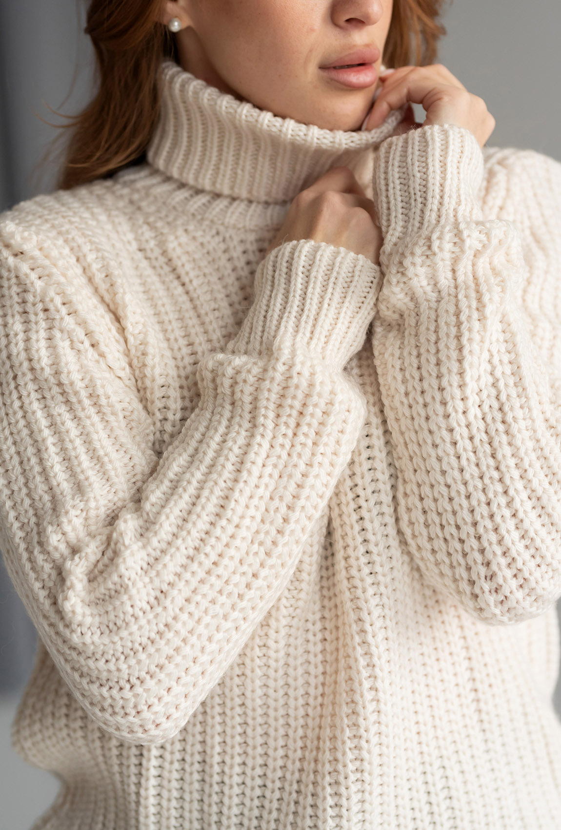 Светр об'ємної в'язки Молоко — 918803. Maritel. Зображення 2 Светр об'ємної в'язки Молоко — 918803. Maritel. Зображення 2
