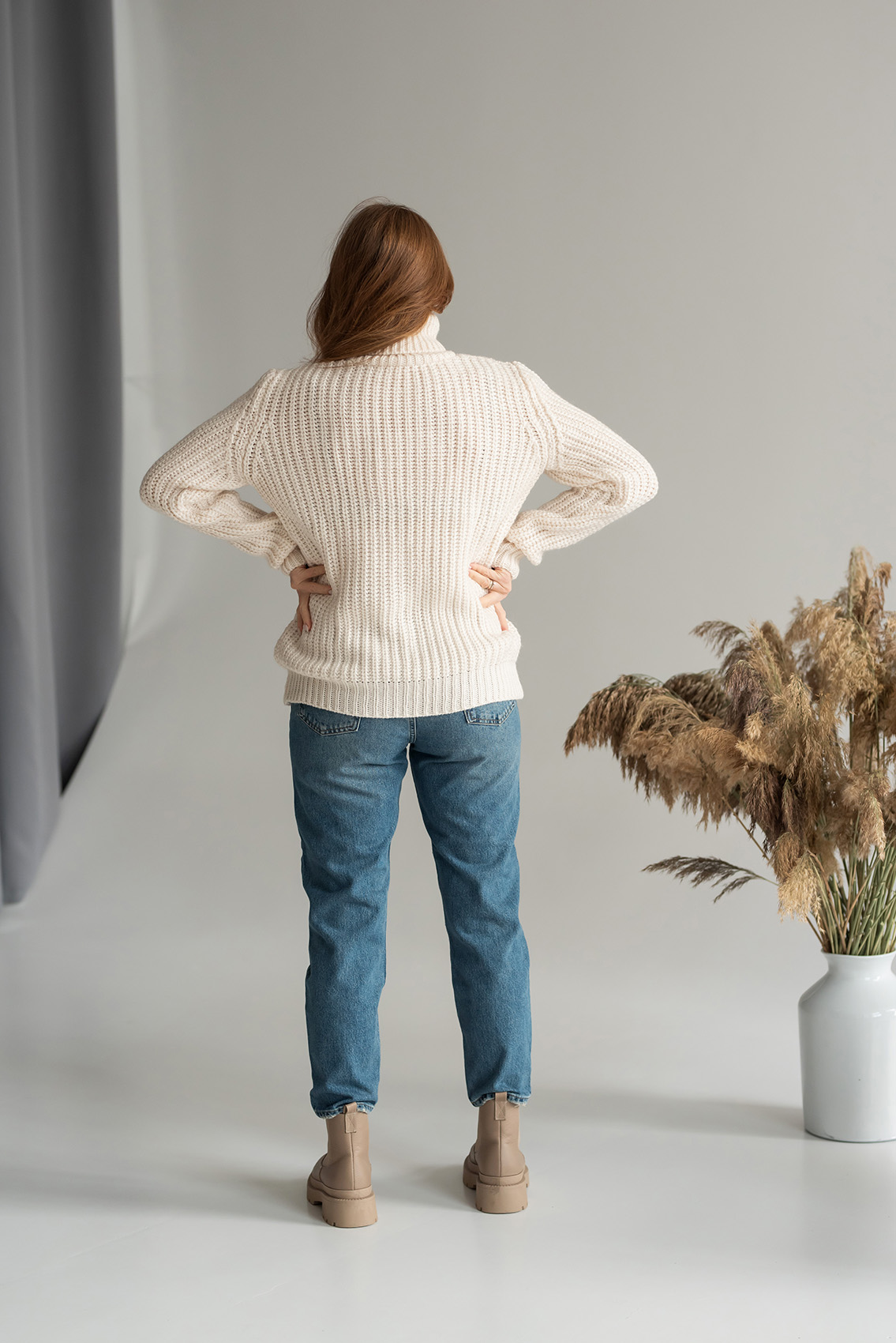 Светр об'ємної в'язки Молоко — 918803. Maritel. Зображення 1 Светр об'ємної в'язки Молоко — 918803. Maritel. Зображення 1