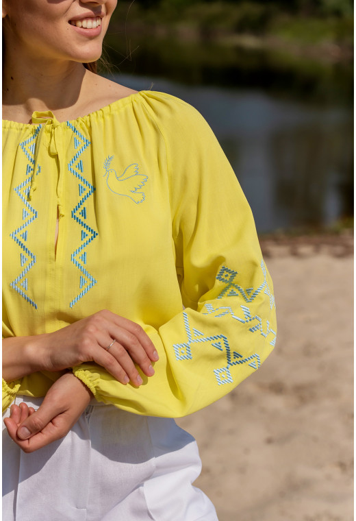 Желтая вышиванка Украина — 321746. Maritel. Изображенние 2 Желтая вышиванка Украина — 321746. Maritel. Изображенние 2