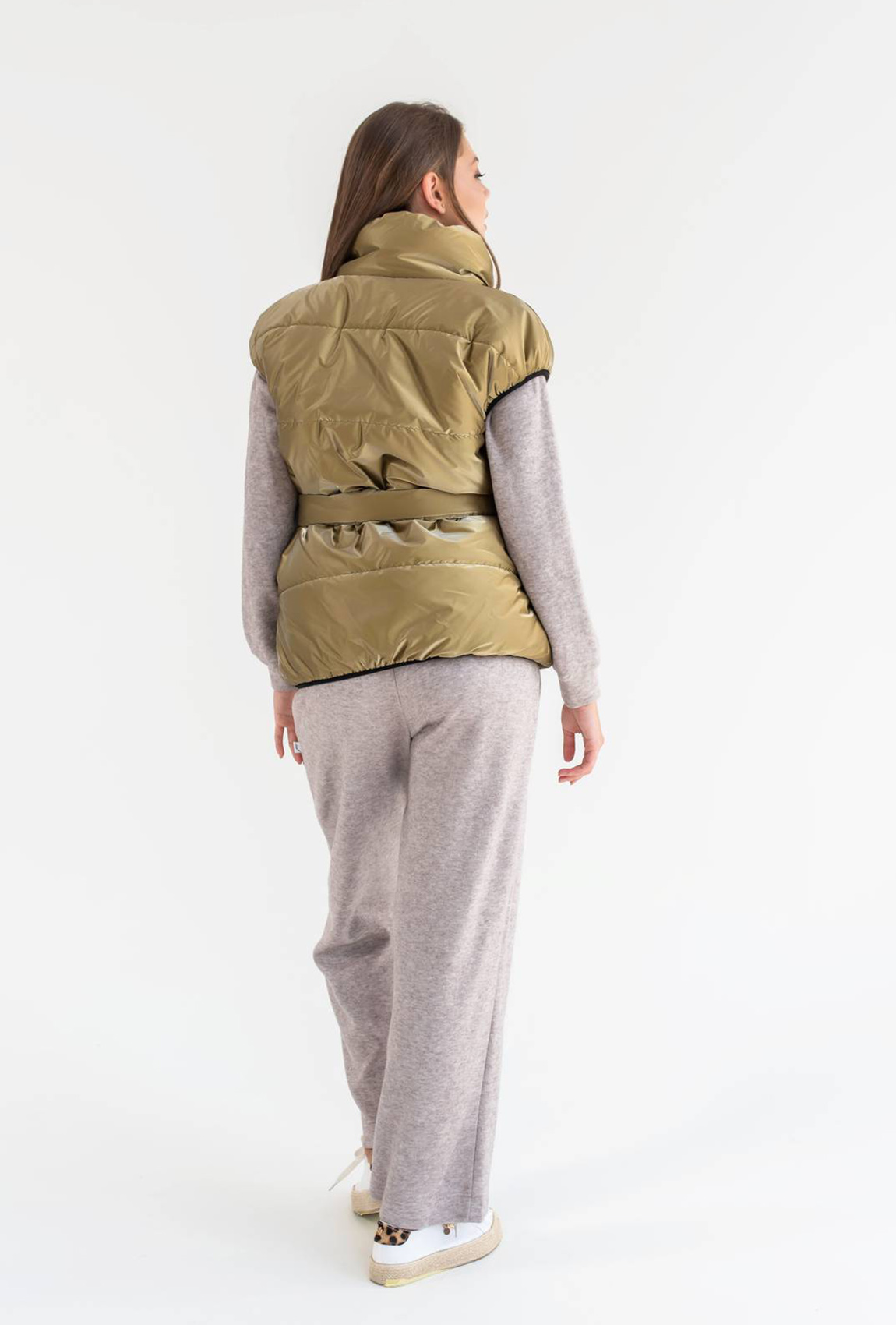 Золотистый Жилет плащевка —  223366. Maritel. Изображенние 1 Золотистый Жилет плащевка —  223366. Maritel. Изображенние 1