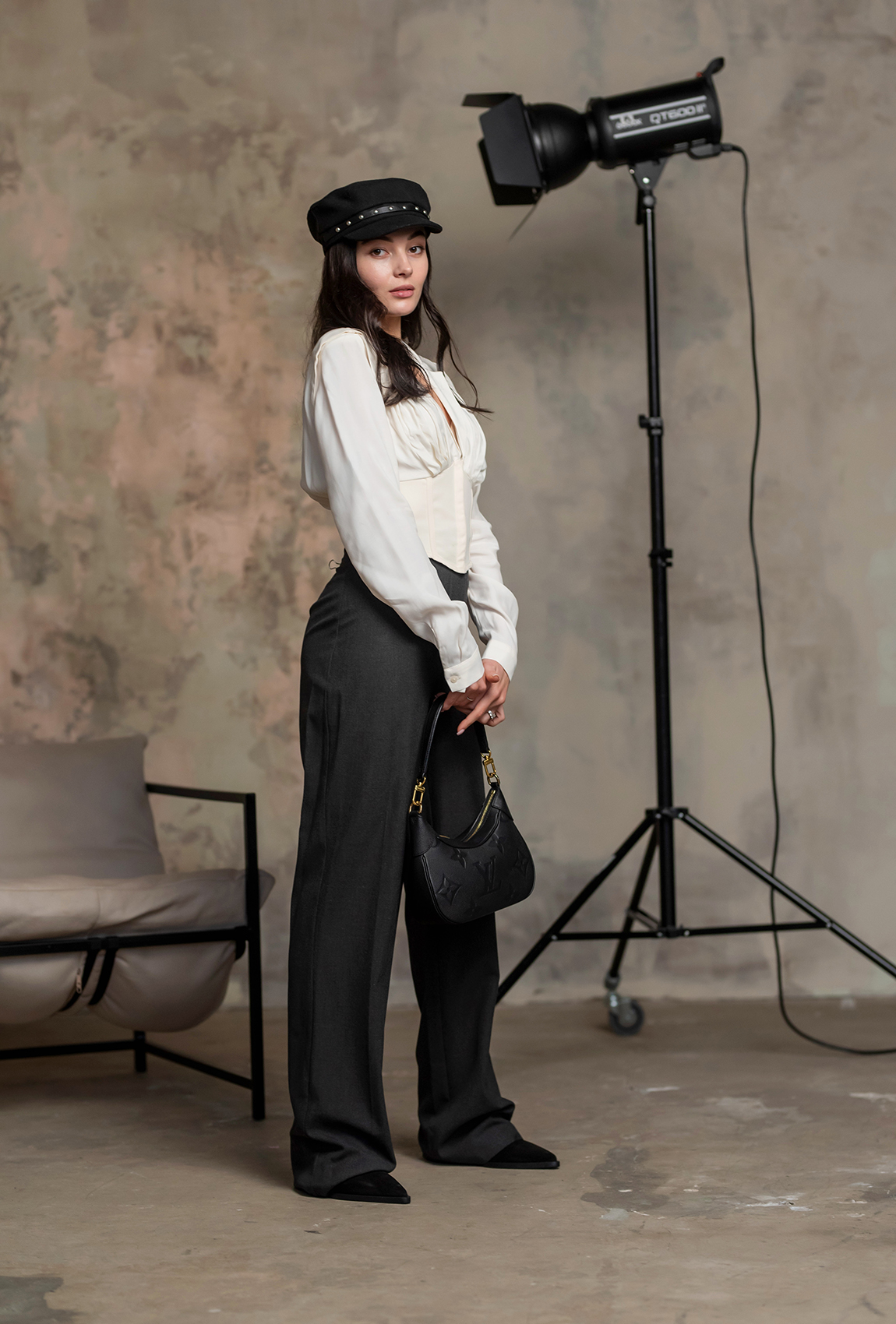 Біла блуза на гачках  —  520684. Maritel. Зображення 1