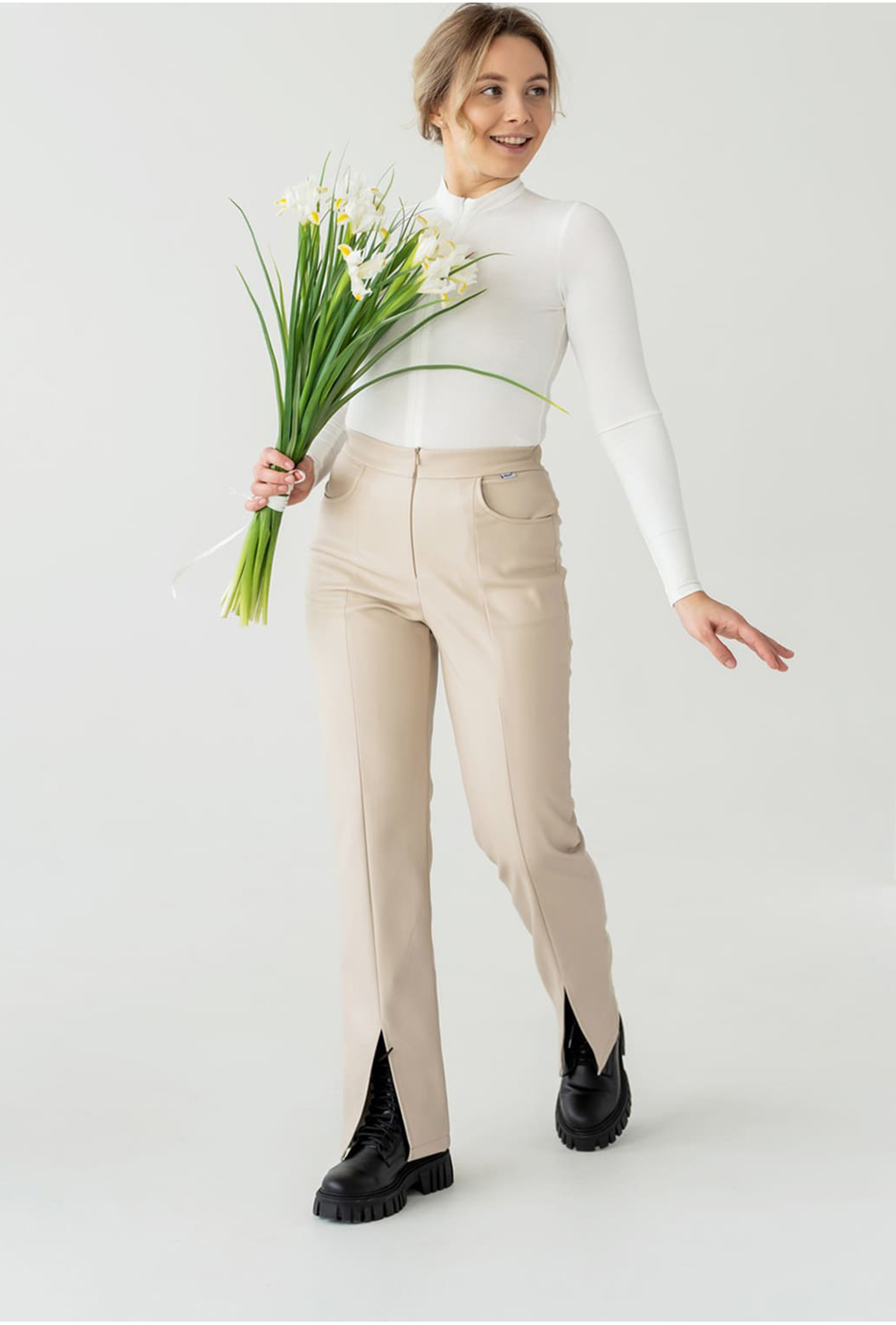 Молочный Боди на молнии — 142083. Maritel Молочный Боди на молнии — 142083. Maritel