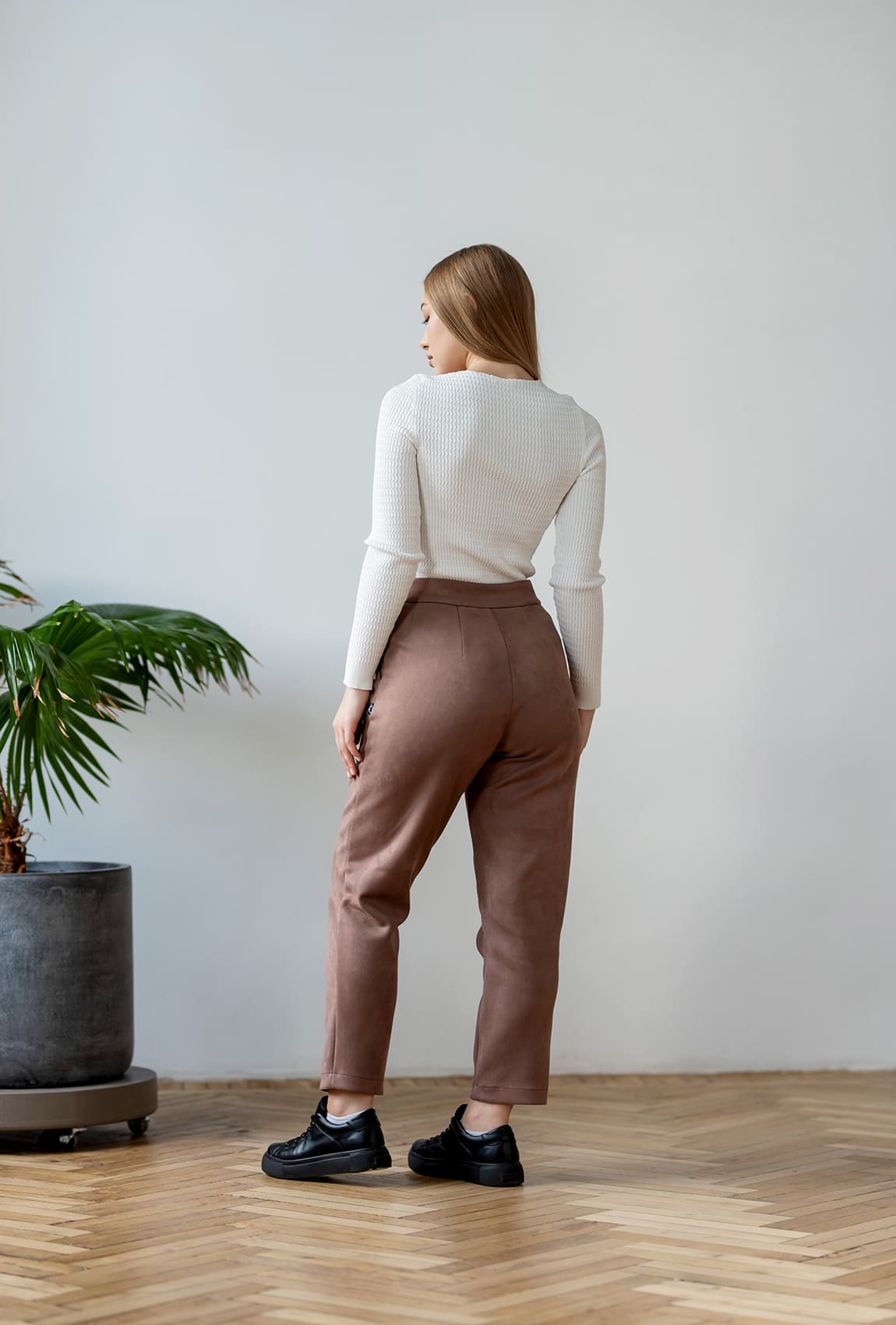 Брюки замша капучино —  597731. Maritel. Изображенние 1
