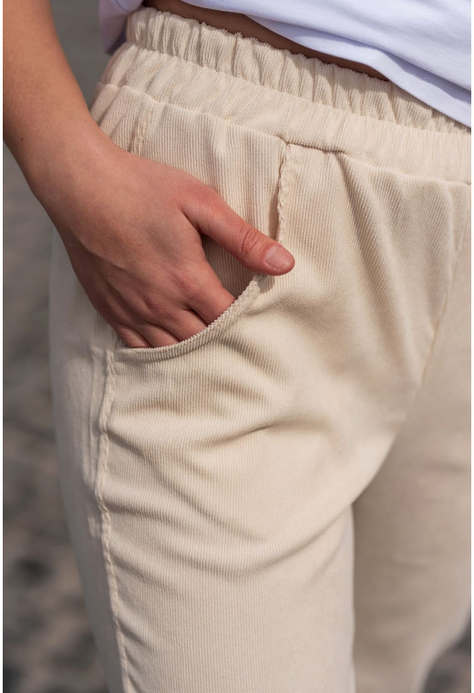 Бежеві брюки джоггери — 513264. Maritel. Зображення 1 Бежеві брюки джоггери — 513264. Maritel. Зображення 1