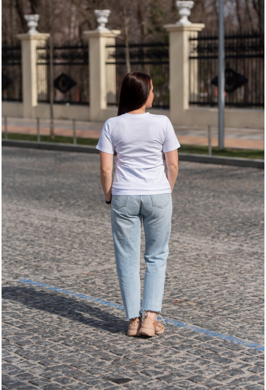 Біла футболка з принтом — 145327. Maritel. Зображення 1 Біла футболка з принтом — 145327. Maritel. Зображення 1