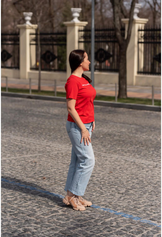 Червона футболка з принтом — 938499. Maritel. Зображення 1 Червона футболка з принтом — 938499. Maritel. Зображення 1