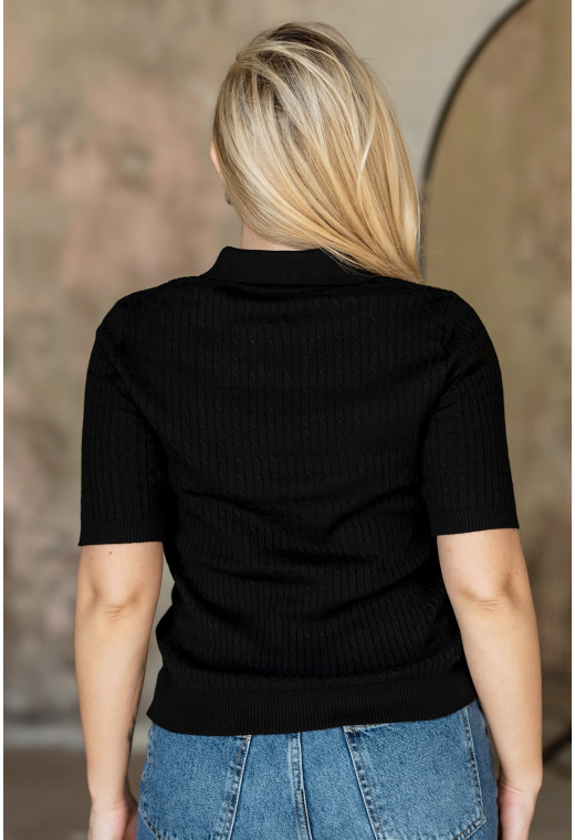 Чорна футболка поло косичка —  495503. Maritel. Зображення 1 Чорна футболка поло косичка —  495503. Maritel. Зображення 1