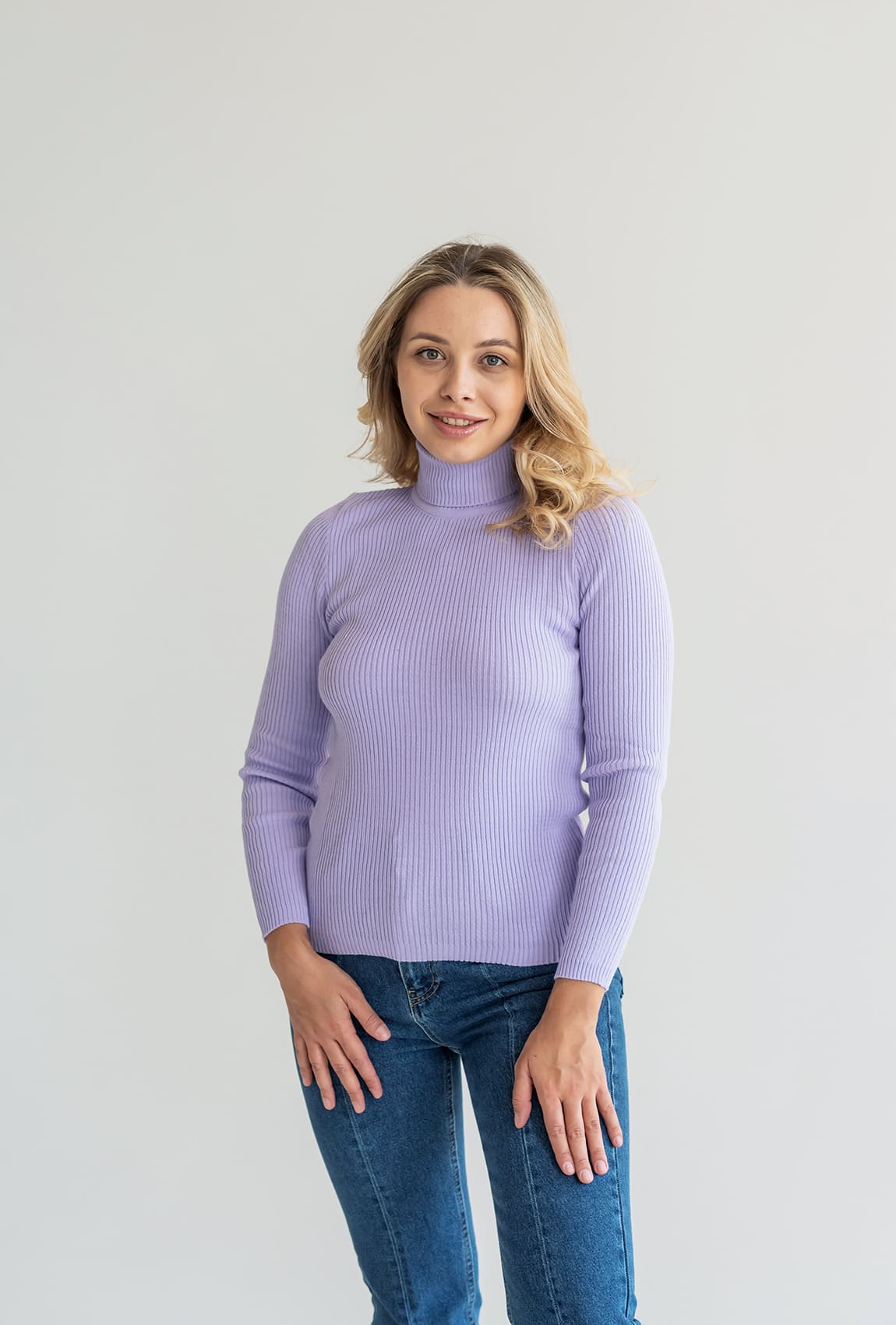 Лавандовий гольф в рубчик — 125908. Maritel Лавандовий гольф в рубчик — 125908. Maritel