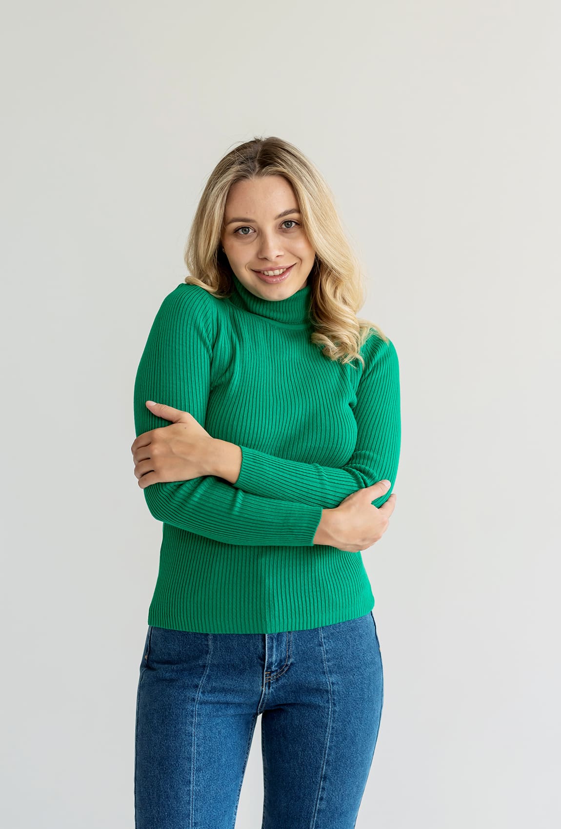 Зелений гольф в рубчик — 602019. Maritel Зелений гольф в рубчик — 602019. Maritel