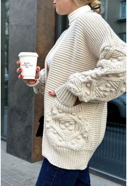 Бежевий кардиган — 253653. Maritel. Зображення 1 Бежевий кардиган — 253653. Maritel. Зображення 1