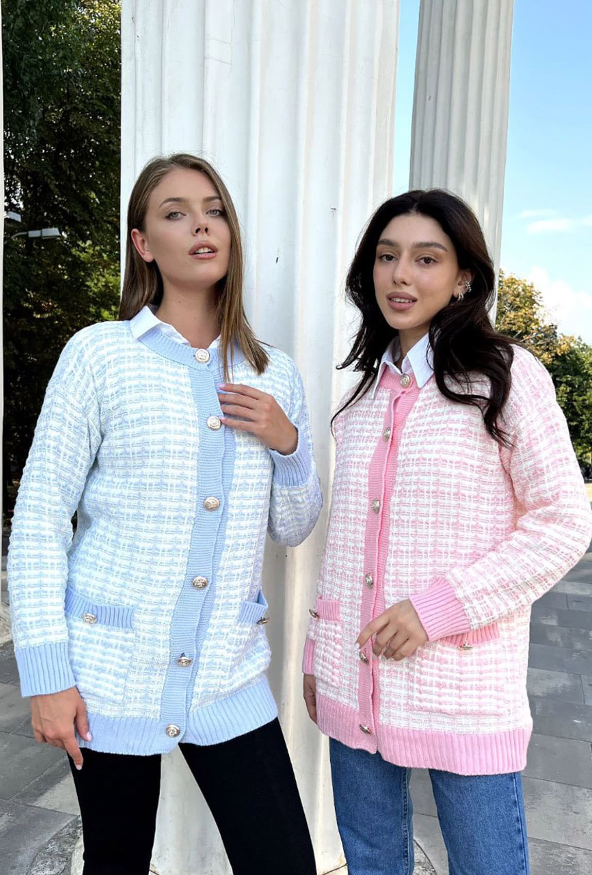 Блакитний кардиган із золотими гудзиками — 955369. Maritel Блакитний кардиган із золотими гудзиками — 955369. Maritel