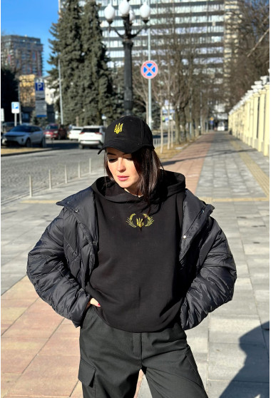 Чорна кепка з гербом . Maritel. Зображення 1