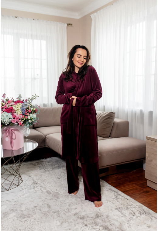 Інжирний велюровий халат —  776514. Maritel. Зображення 1 Інжирний велюровий халат —  776514. Maritel. Зображення 1