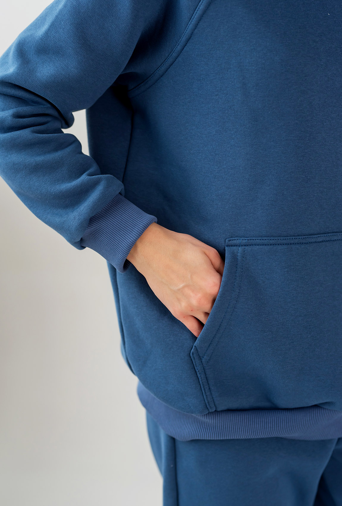 Темно-синій костюм худі футер з довязом —  265162. Maritel. Зображення 3 Темно-синій костюм худі футер з довязом —  265162. Maritel. Зображення 3