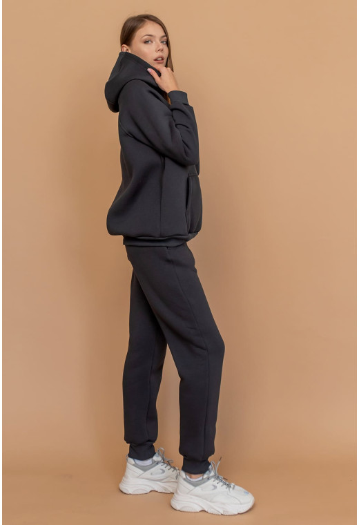 Графитовый костюм худи футер с довязью — 395203. Maritel. Изображенние 1 Графитовый костюм худи футер с довязью — 395203. Maritel. Изображенние 1