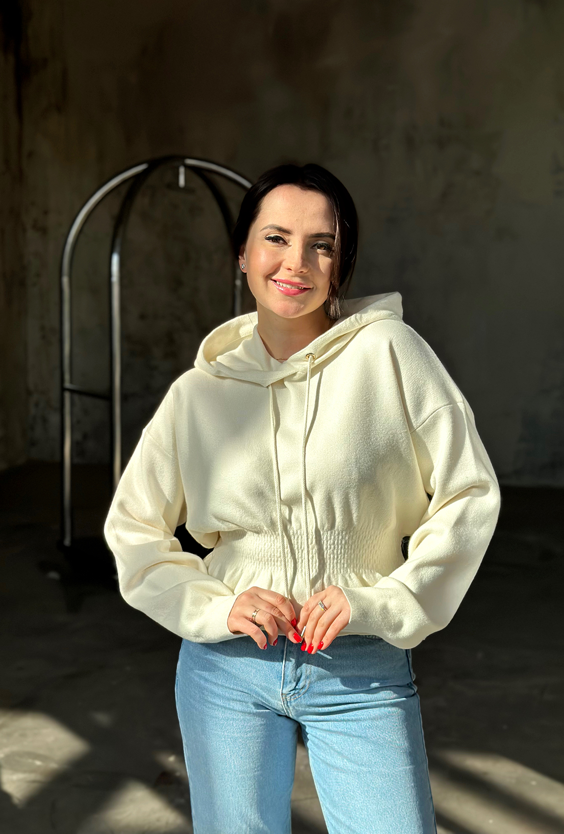 Молочна кофта з баскою — 984900. Maritel Молочна кофта з баскою — 984900. Maritel