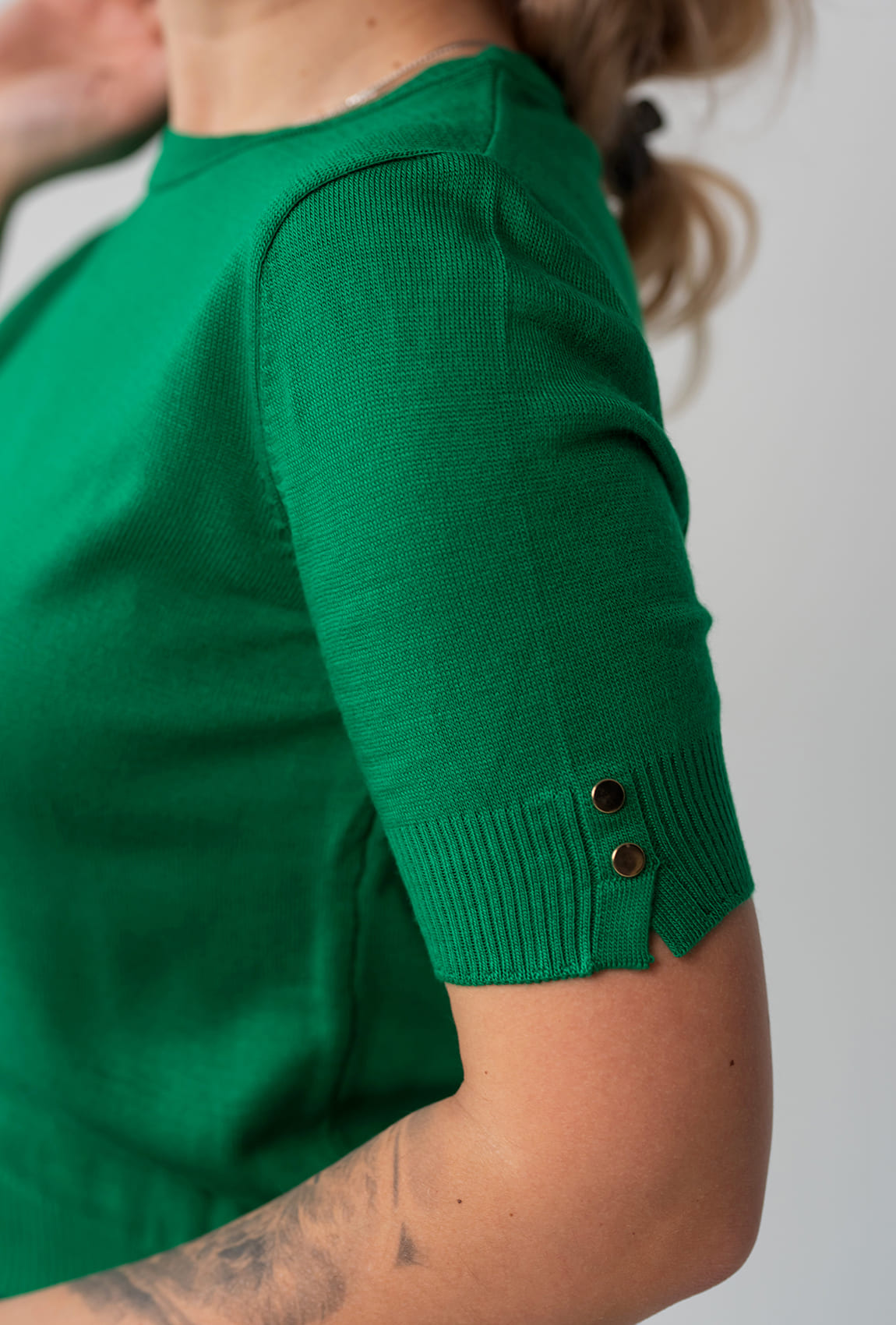 Зеленая футболка вязка —  584606. Maritel. Изображенние 2