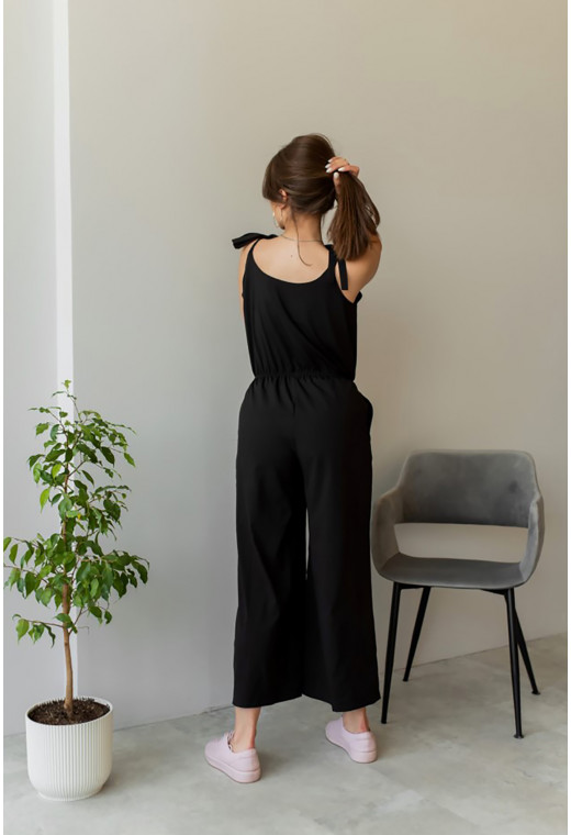 Чорний комбінезон з кюлотами — 220525. Maritel. Зображення 1 Чорний комбінезон з кюлотами — 220525. Maritel. Зображення 1