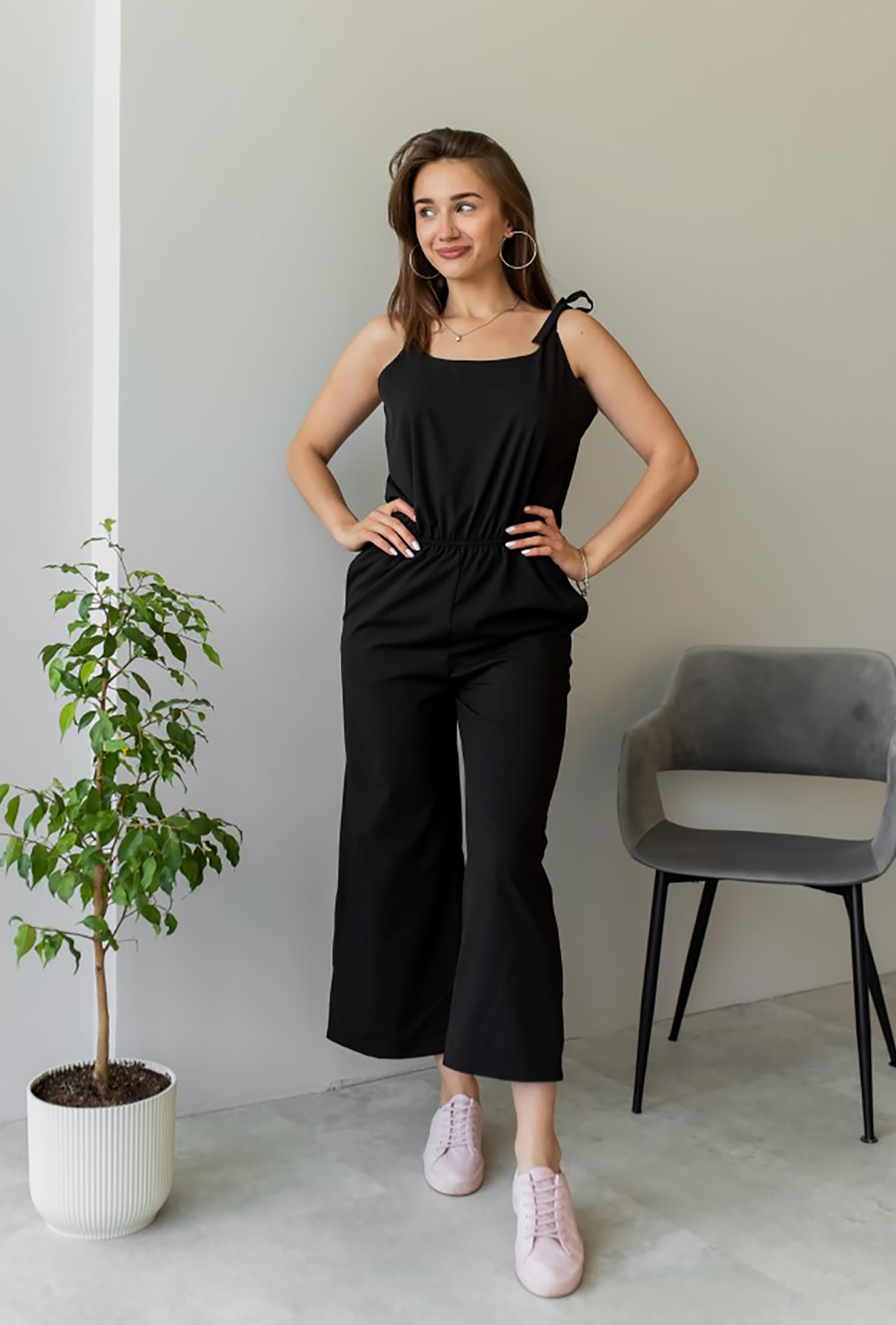 Чорний комбінезон з кюлотами —  220525. Maritel