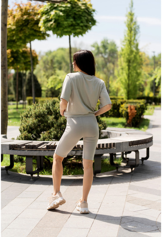 Сірий костюм з велосипедками Wellness — 105086. Maritel. Зображення 6 Сірий костюм з велосипедками Wellness — 105086. Maritel. Зображення 6