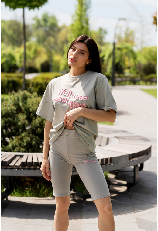 Сірий костюм з велосипедками Wellness — 105086. Maritel. Зображення 1 Сірий костюм з велосипедками Wellness — 105086. Maritel. Зображення 1